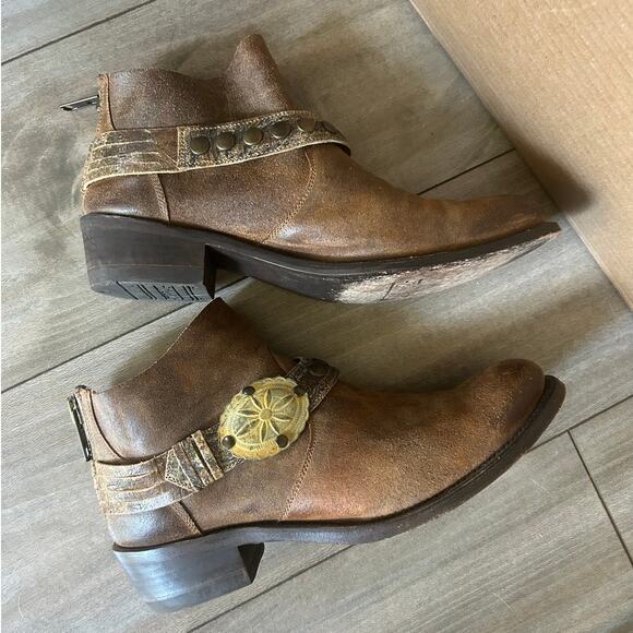 Circle G by Corral Western Cowboy Short Booties Burnished Brown Strap Size 9.5 - Picture 7 of 15